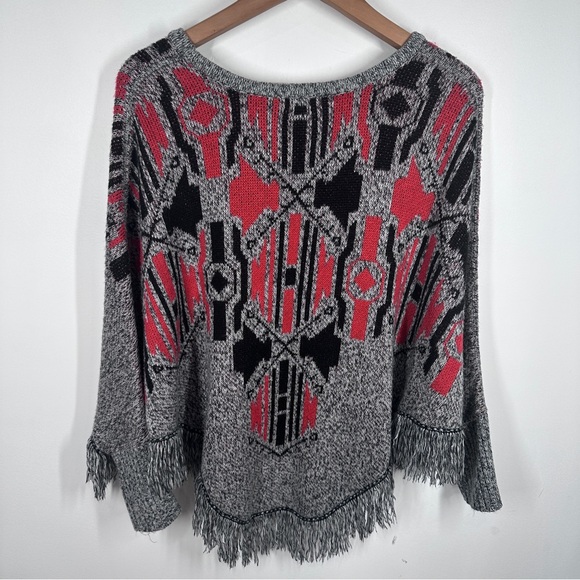Mossimo Blanket Sweater Poncho Womens Size A/M Fringe Boho Western Grey Red - Picture 6 of 6